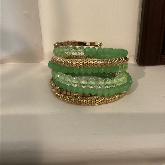 Spring Green Bracelet - Picture 4 of 5